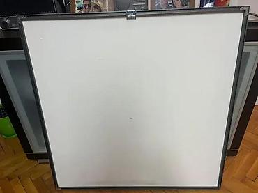 Slike i ramovi: Aluminijumski ram sa belom panel-pločom, kvadratnog formata. - — 1