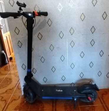 Digər nəqliyyat: Tobą Elektrosamokatı. Sürəti: saatda 40km, məsafə 40km. Vatsapda