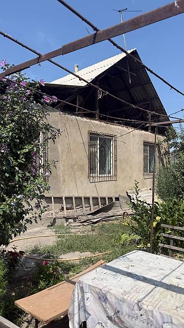 Продажа коттеджей и домов: СРОЧНО ПРОДАЕТСЯ ДОМ Локация: Ак-Ордо (начало), ул. Барпы Алыкулова / — 19
