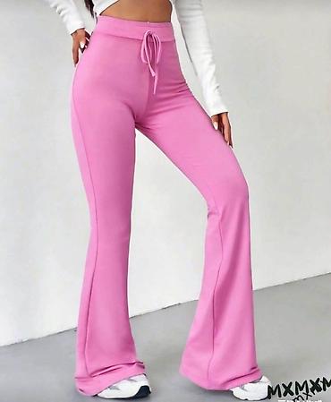 tabi baletanke: Ženske pantalone sa zvonastim nogavicama i visokim strukom - Model — 4