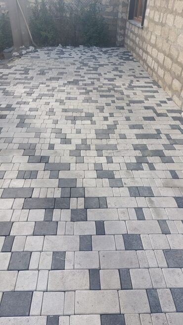 Tamet: Müxtəlif çalarlarda olan beton plitələrdən hazırlanmış səki örtüyü -da lalafo.az — 26 Tamet: Müxtəlif çalarlarda olan beton plitələrdən hazırlanmış səki örtüyü — 26