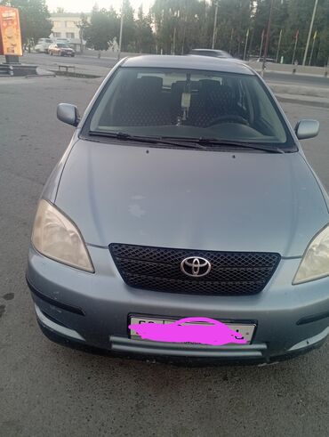 машину хонда: Toyota Corolla хэтчбек (E120) - Кузов: 5‑дверный хэтчбек, цвет