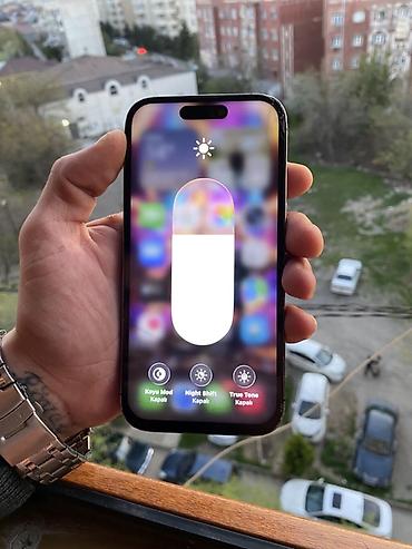 Apple iPhone: IPhone 14 Pro, 128 GB, Qara, Face ID — 2