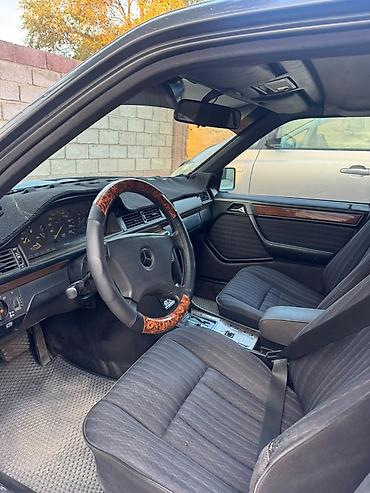 гелик мини: Mercedes-Benz W124: 1992 г., 2.3 л, Автомат, Бензин, Седан — 6