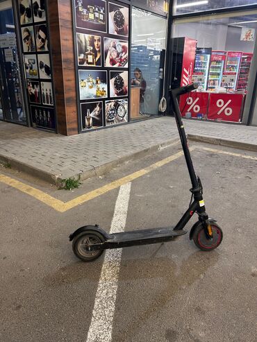 Elektrikli samokatlar: Barter va rtelfon ilə salam 1 ay yarım sürülüb zaretada verilir az — 3
