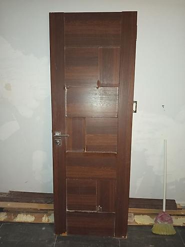 uz maska: Taxta giriş/otaq qapısı 1 ədəd - Material: ağac əsaslı, tünd qəhvəyi — 1