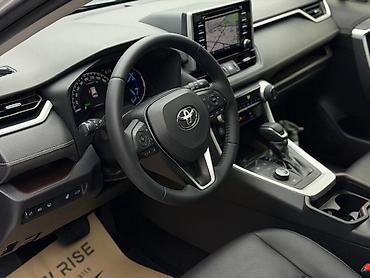 byd e2: Toyota RAV4: 2019 г., 2.5 л, Автомат, Гибрид, Кроссовер — 5