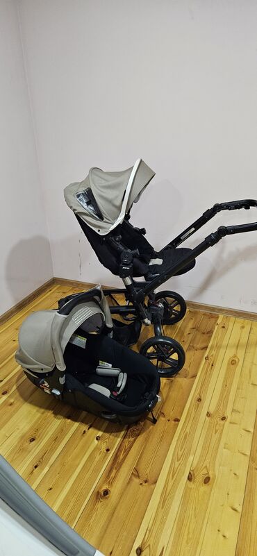 купить детскую коляску бу: Üçtəkərli araba, Chicco, İşlənmiş, Cins: Oğlan, Pulsuz çatdırılma, Ödənişli çatdırılma