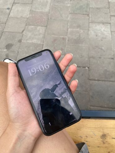 продам игровой компьютер: IPhone X, Колдонулган, 64 ГБ, Кара, 77 %