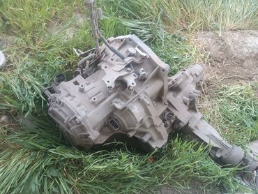 запчасти на заказ: Toyota Isis: 2002 г., 1.5 л, Автомат, Бензин, Хетчбек