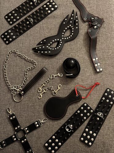 Большой премиальный БДСМ-набор с шипами в стиле "Rock" - 8 предметов