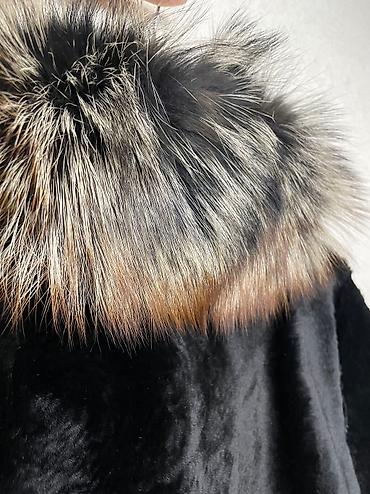 Шубы: Шуба, Короткая модель, Италия, 2XL, 3XL — 4
