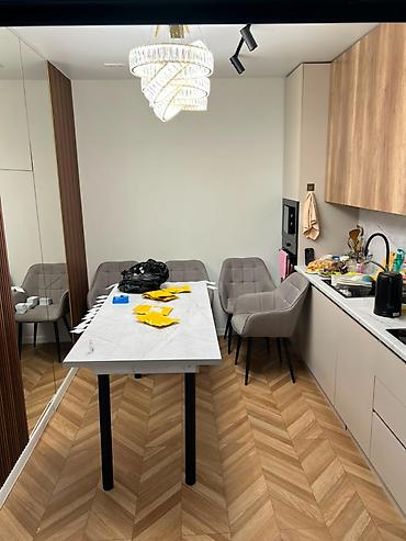 Продажа офисов: Продажа офисов 200 м², С ремонтом, 1 этаж — 17