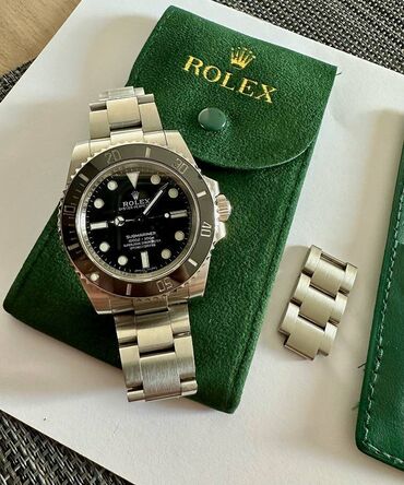 sat sa kazaljkama: Rolex, Male