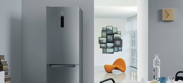 холодильник indesit: Холодильник Indesit, Новый, Двухкамерный