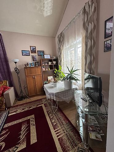 Продажа коттеджей и домов: Дом с участком и садом🔥 Срочно продается дом с мебелью! 📍 Адрес: село — 2