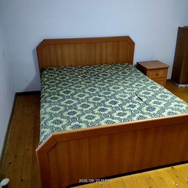 taxt kravat islenmis sumqayit: İşlənmiş, İkinəfərlik çarpayı, Bazasız, Matras ilə, Siyirməsiz