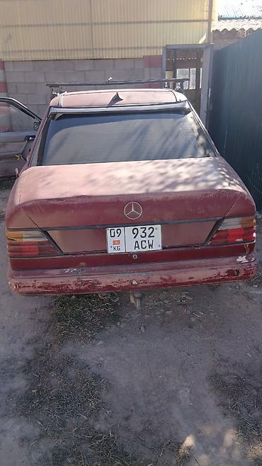 mers banan: Mercedes-Benz W124: 1984 г., Седан — 2
