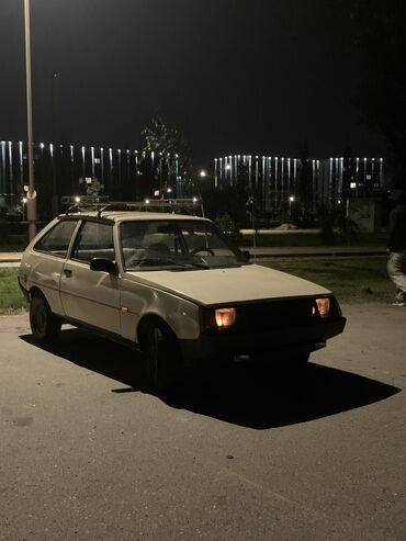 ВАЗ (ЛАДА): ВАЗ (ЛАДА) : 2000 г., 1.1 л, Механика, Бензин, Хэтчбэк