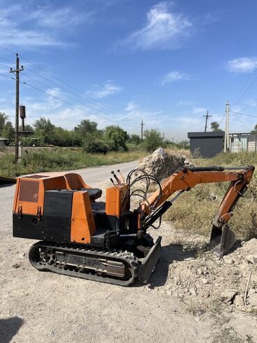 аренда электро инструменты: Продам мини экскаватор Kubota вес:1200 кг в хорошем состоянии готов к
