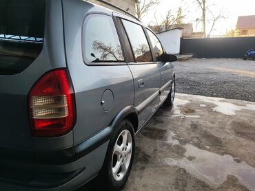 Opel: Opel Zafira: 2003 г., 2.2 л, Механика, Бензин, Минивэн — 3