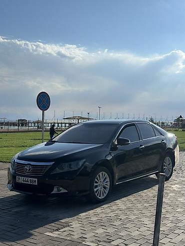 2014: Toyota Camry: 2014 г., 2.5 л, Автомат, Седан — 2