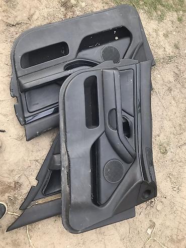 Дверные карты: Дверная карта BMW 2000 г., Б/у, Оригинал, Германия — 1