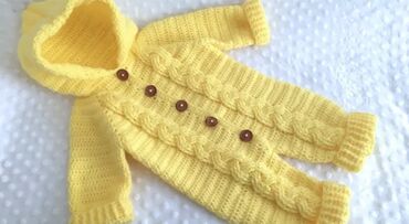 Dəstlər: Əl işi toxunma uşaq geyimləri və aksessuarları. Hər biri sifarişlə — 21