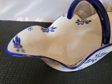 Ostalo posuđe: Porcelanska,nova,vintaz korpa,rucno oslikana. Nova veca korpa na lalafo.rs — 3 Ostalo posuđe: Porcelanska,nova,vintaz korpa,rucno oslikana. Nova veca korpa — 3