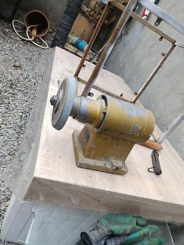 İstehsal avadanlığı: Məhsul: Stolüstü elektrik daşlama aparatı (şlifovka) Təsvir: - — 2
