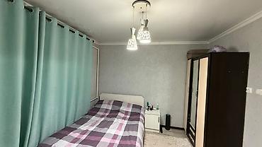 сдаю времянку собственник: 100 м², 4 комнаты, Ак-Жар ж/м, Семейным — 2