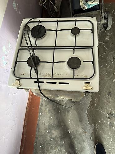 Газовая плита с духовкой Indesit, напольная, стандартная ширина около