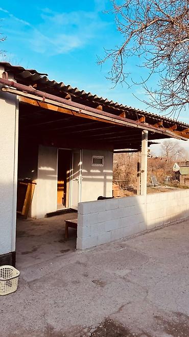 Продажа коттеджей и домов: Продаётся дом улица Вокзальная 50.Есть действующий магазин,3 камера — 3