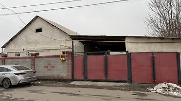 Продажа коттеджей и домов: Предлогается частный дом к продаже. Собственник. Включающей прихожую — 1