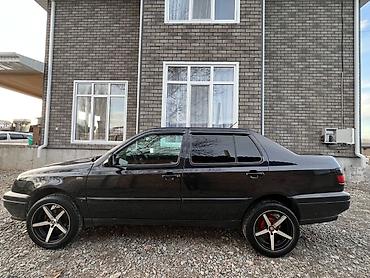 Volkswagen: Volkswagen Vento: 1997 г., 1.8 л, Механика, Бензин, Седан — 5