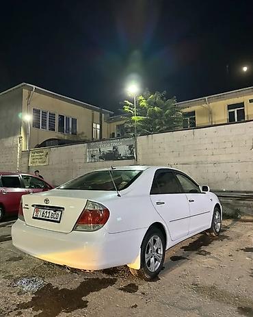 волсваген туарег: Toyota Camry: 2002 г., 2.4 л, Автомат, Газ, Седан — 2