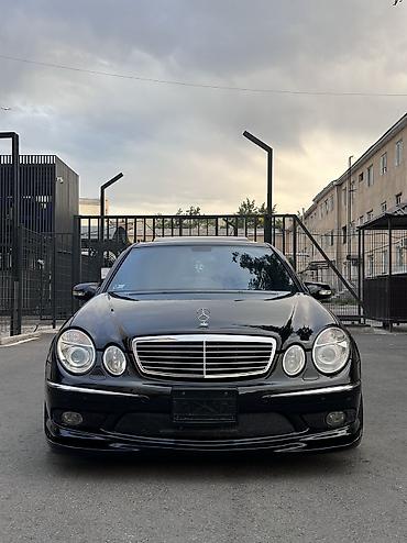 мерс 2001: Mercedes-Benz E-Class: 2002 г., 5 л, Автомат, Бензин, Седан — 1