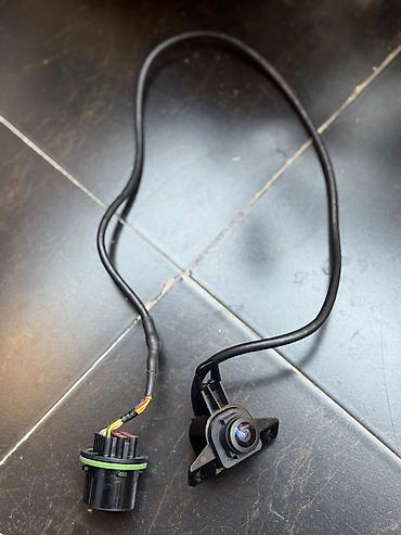 sony a 3: Hyundai Mobis arxa görünüş kamerasi (OEM) 99240-L1000 Üstdən çıxma — 1