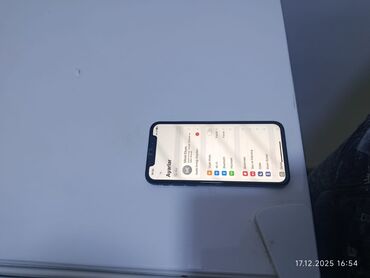 Apple iPhone: IPhone X, 128 GB, Qara, Face ID — 8