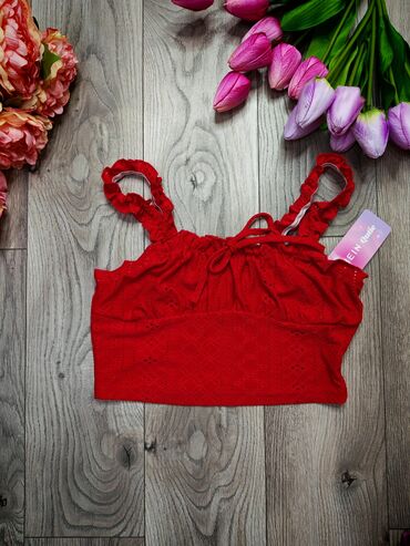 crop top c a: S (EU 36), bоја - Crvena