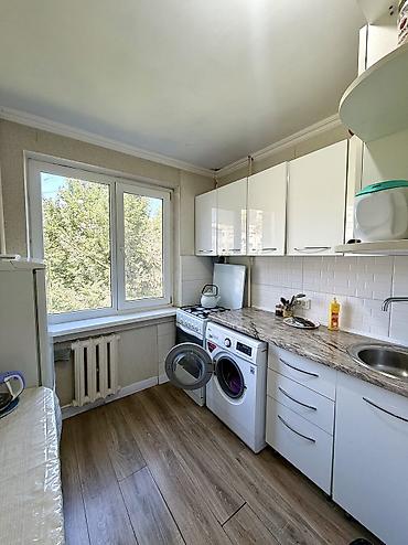 3 комнатные квартиры бишкек: 3 комнаты, 58 м², 10 мкр 104 серия, 3 этаж, Евроремонт — 1