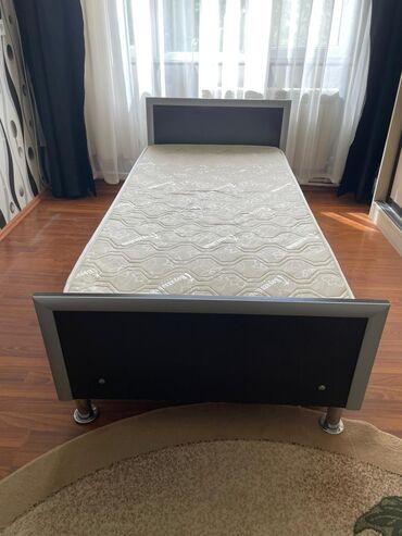 Мебель для дома: Б/у, Односпальная кровать