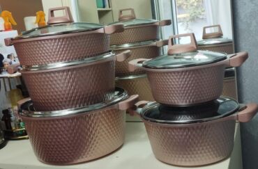 3 d qelem: Tava, Qazan, Keramika, İtaliya