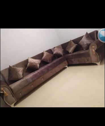 Divan və kreslo dəstləri: Dəst 155aznden başlayan qiymətlər

 dəst divan 2kreslo 550 azn — 22