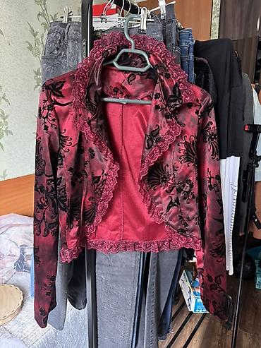 Пиджаки, жакеты: Женские жакеты (2 модели) 1) Жакет H&M без воротника 500с новый - — 9