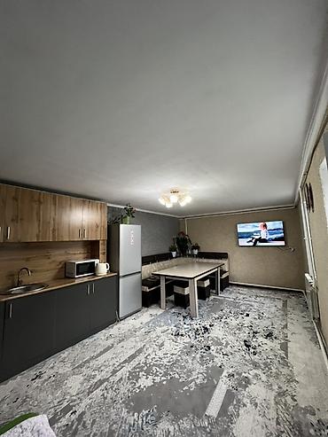 2 rooms: 📍Продается дом Дом находится в селе Сокулук (верхняя зона). Земля 9 — 9
