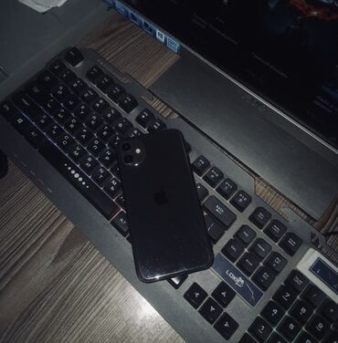 скупка бытовая техника: IPhone 11, Б/у, 64 ГБ, Черный, Чехол