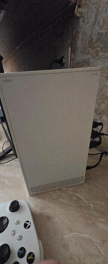 xbox seri s: Xbox Series S oyun konsolu + orijinal simsiz nəzarətçi - Kompakt ağ — 2