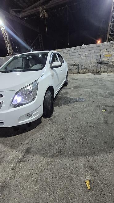 qaz 35: Chevrolet Cobalt: 1.5 l | 2024 il 174000 km Sedan — 3