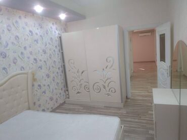 Uzunmüddətli kirayə mənzillər: Xirdalanda Aff parkda 7 mertebeli binanın 3-cu mərtəbəsində yerləşən — 14